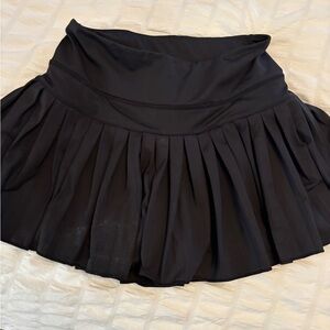 Elegant Black Pleated Skirt